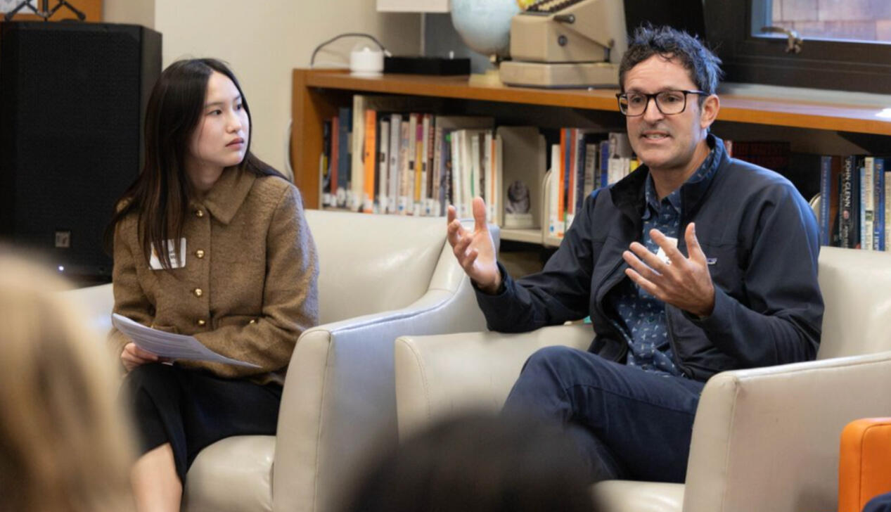 Organized and facilitated a panel of global climate experts in architecture, finance, and transportation in climate summit for schools across Southern California