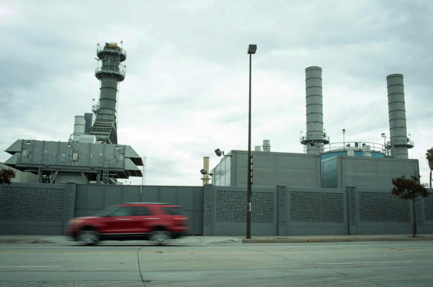 Featured by Pasadena Star News Public Editor Larry Wilson in article "Larry Wilson: Young people, keeping politics local, can be the change" as a youth leader in the clean energy movement in Pasadena, click for link to article